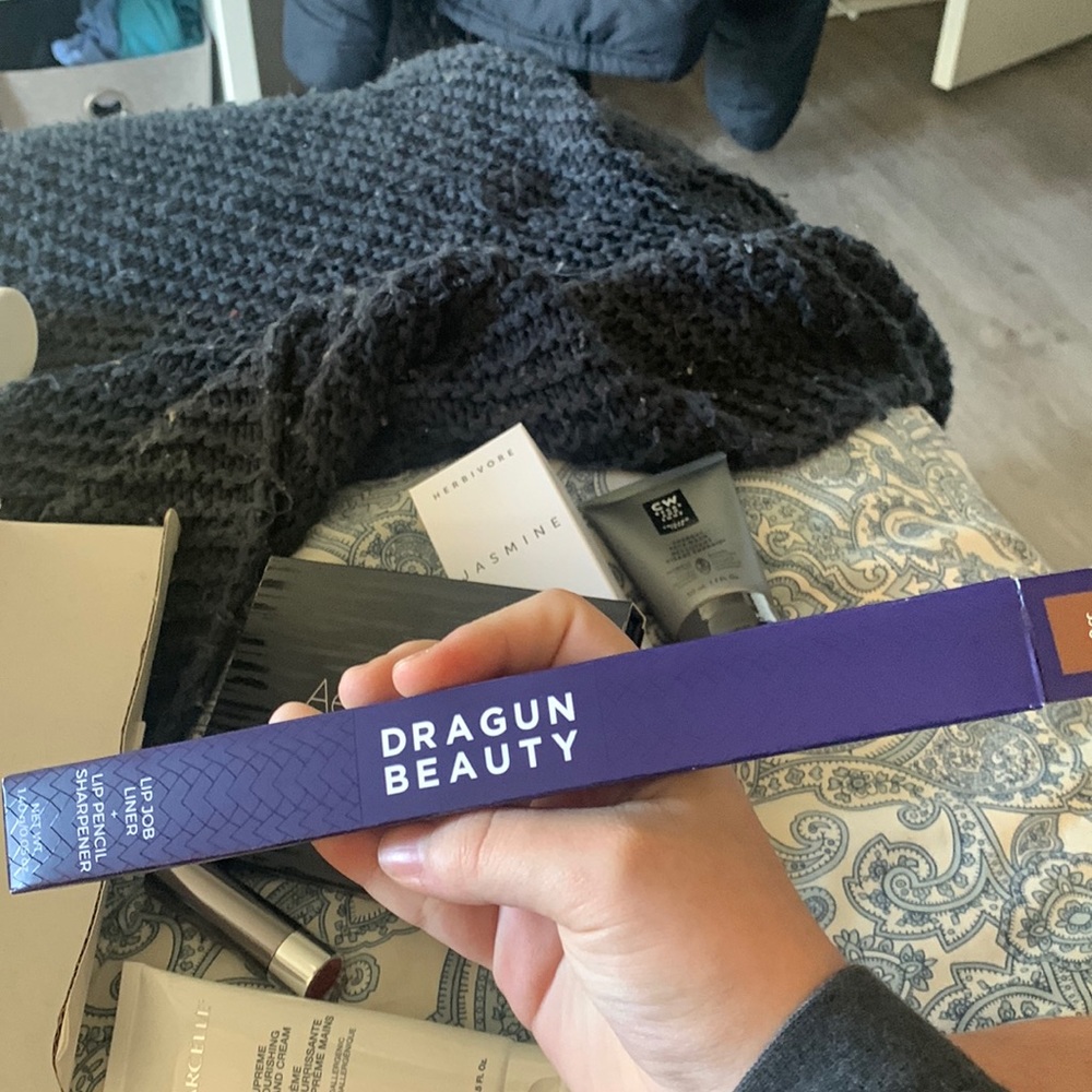Dragun beauty - Lip liner + lip pencil sharpener